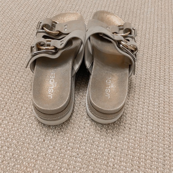 J/S Slides NYC Buckle Slides - Picture 3 of 4